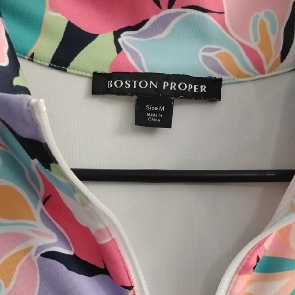 😍 NWOT Groovy Boston Proper Women's Colorful Floral Dress Size Medium - Picture 2 of 5